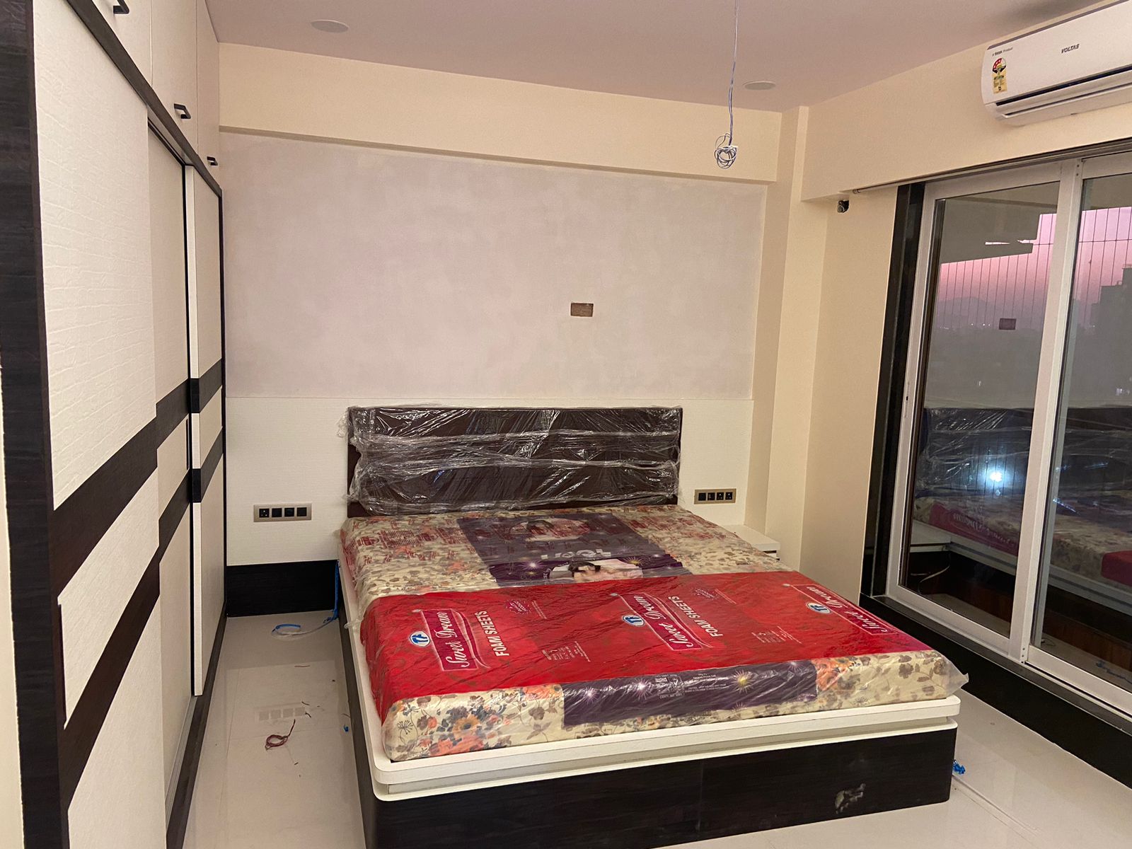 5 Master Bed